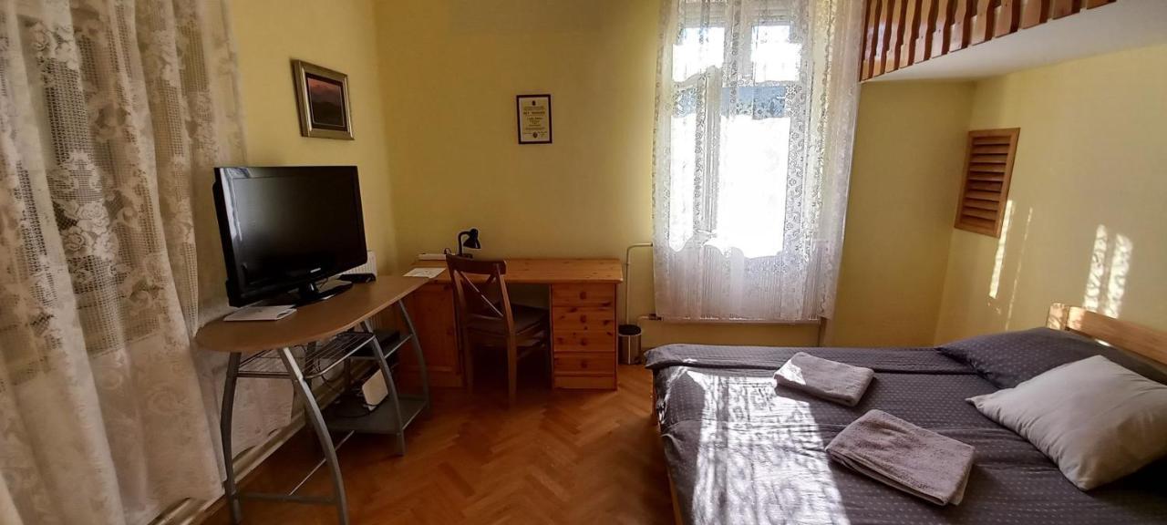 Via Tokaj Vendeghaz Daire Sátoraljaújhely Dış mekan fotoğraf